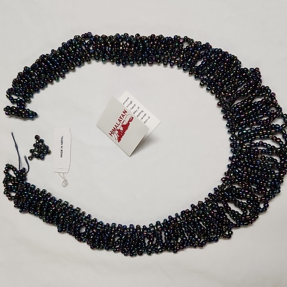 Broken Clasp Peacock Colored STATEMENT NECKLACE - Picture 11 of 12